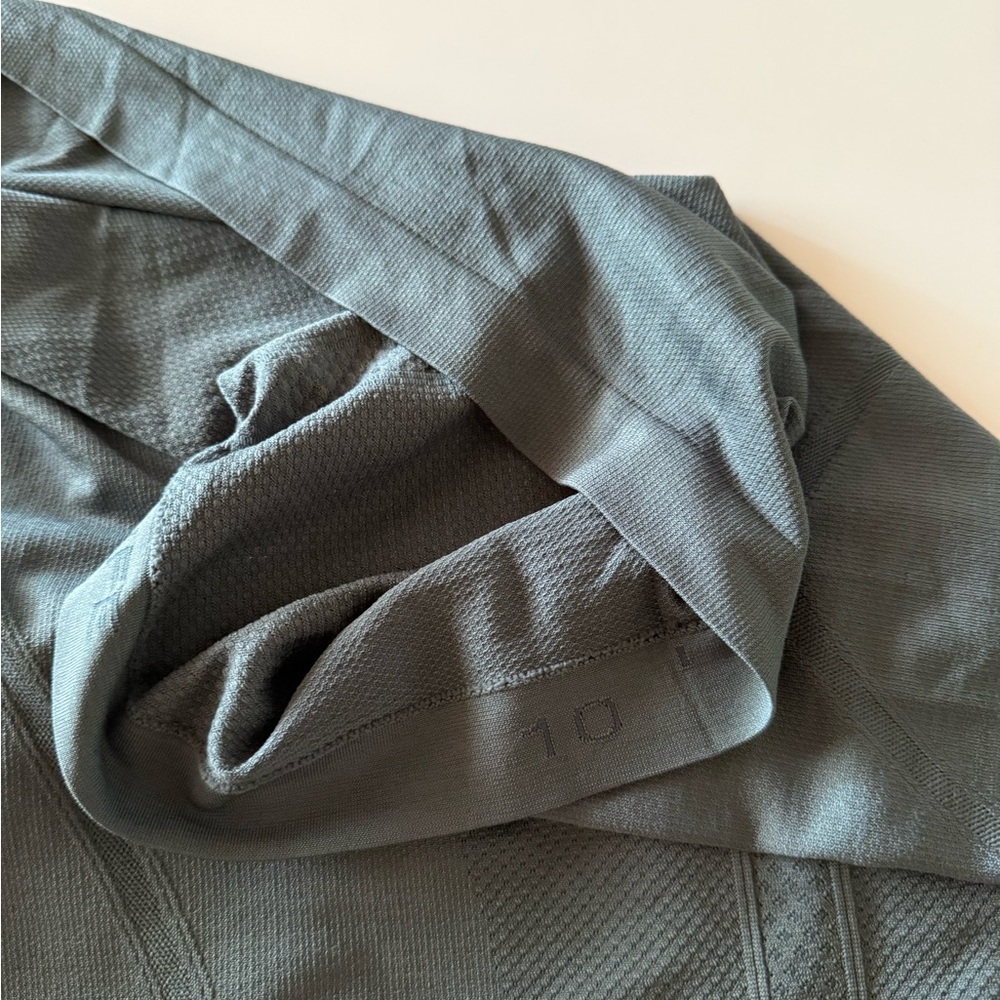 Lululemon Swiftly Tech Racerback - Picture 5 of 5